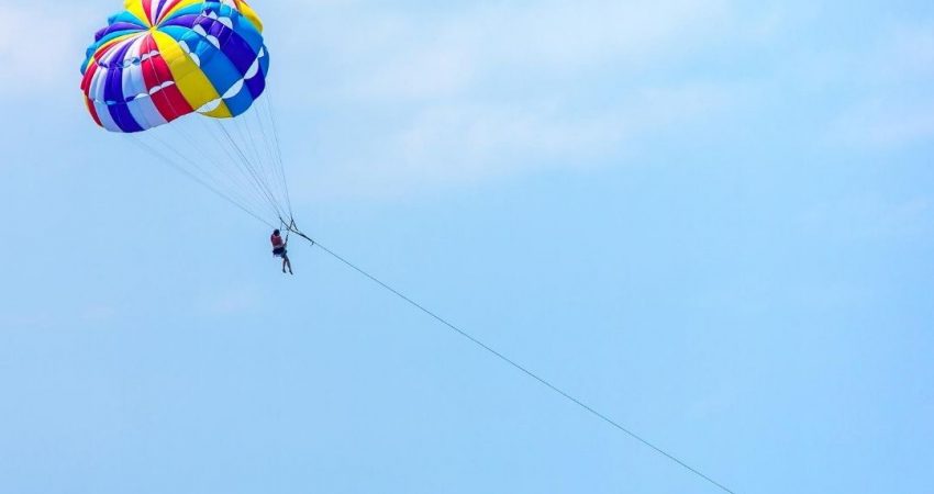 parasailing in goa