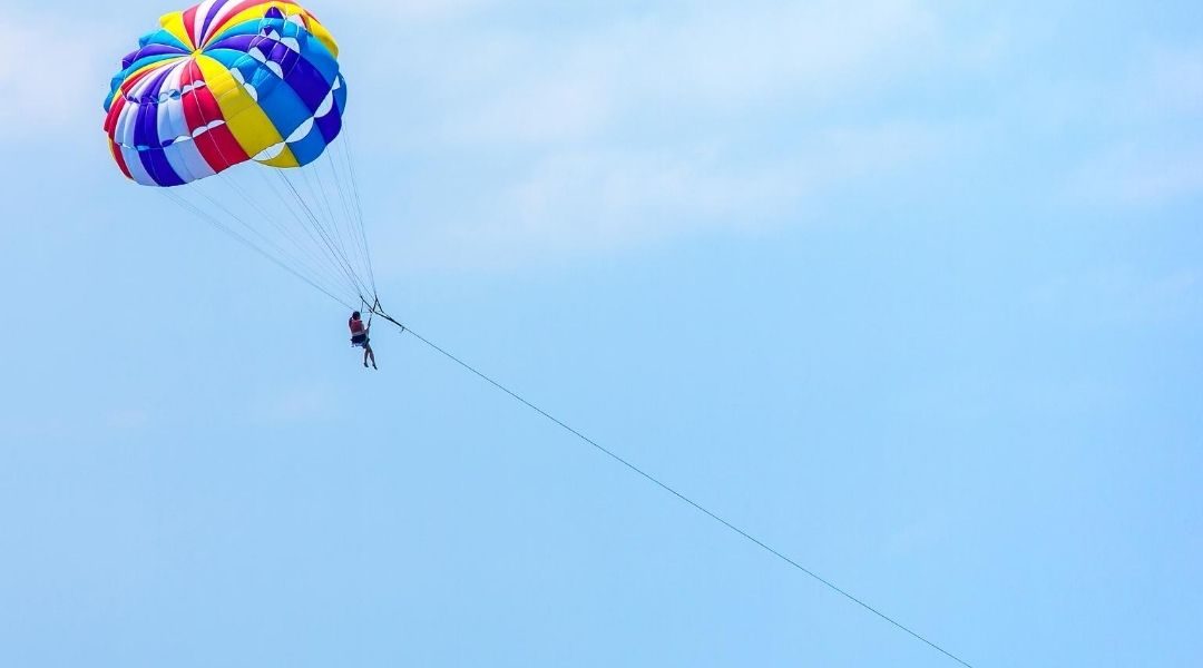 parasailing in goa